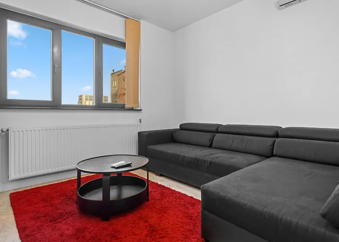 Ultra Central Apartment - Victory Avenue